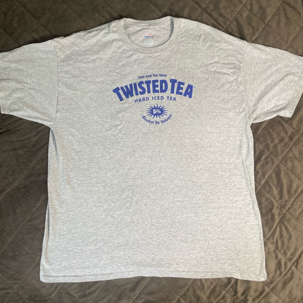 Twisted Tea Hanes Beefy 2XL  Light Gray
